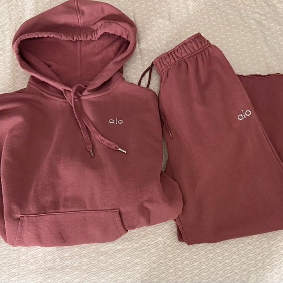ALO Yoga Pants - Alo Pink Hoodie and Sweatpants Set dusty pink